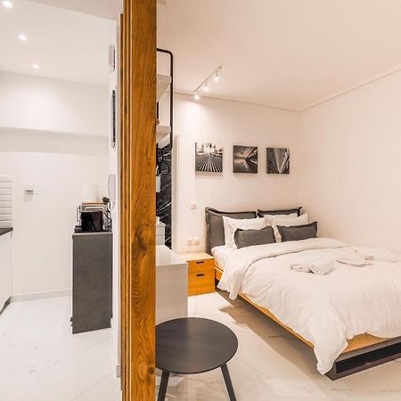 Apartamento Exceptional Hiend Studio In Kolonaki Heart Atenas Exterior foto